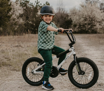 How to Help Your Child Overcome the Fear of Riding a Bike