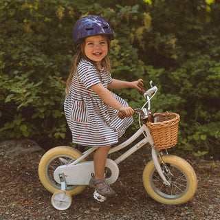 10 Creative Games to Play with Your Child’s Bike