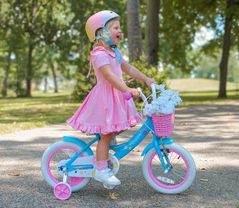 The Secret Language of Riding: 10 Silent Bike Signals